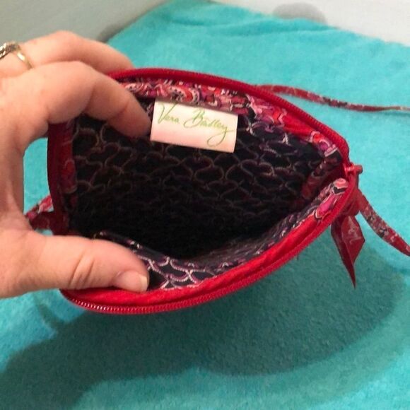 Vera Bradley Crossbody   - Picture 4 of 7